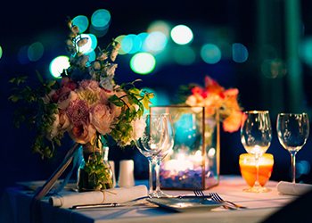 Wedding dinner by candlelight. Wedding decorations Wedding dinner by candlelight. Wedding decorations
