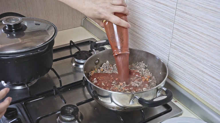 aggiungere-la-passata aggiungere-la-passata