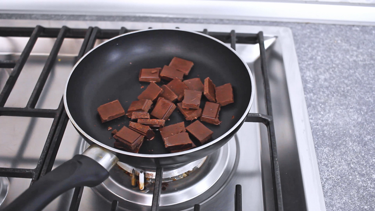 sciogliere-il-cioccolato sciogliere-il-cioccolato
