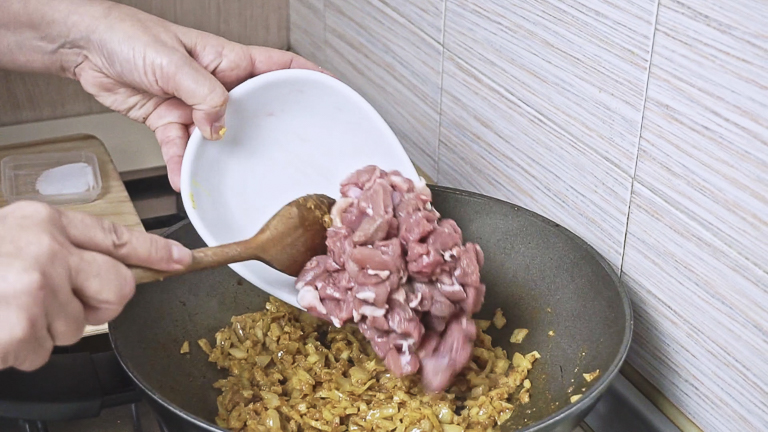 aggiungere-la-carne aggiungere-la-carne