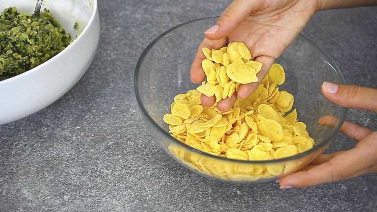 sminuzzare-corn-flakes sminuzzare-corn-flakes