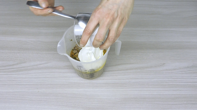aggiungere-lo-yogurt