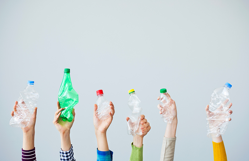 Riciclo bottiglie di plastica